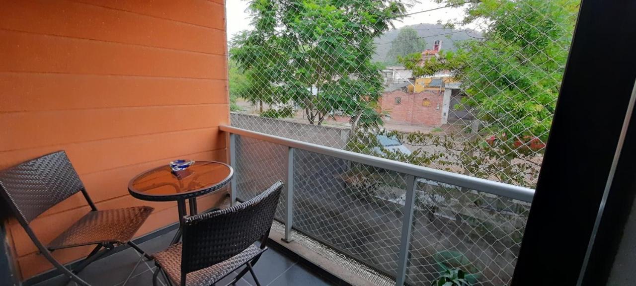Lastenia Apart Apartment San Salvador de Jujuy Exterior photo